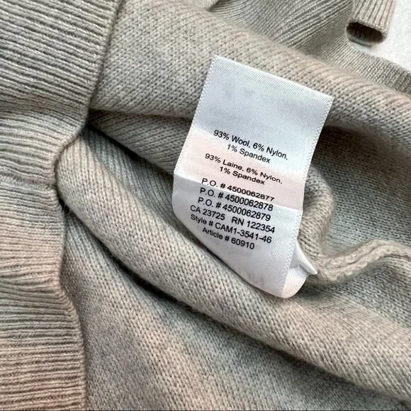 ARITZIA BABATON Deep V-Neck Grey Merino Wool Sweater Size XS - Picture 9 of 10